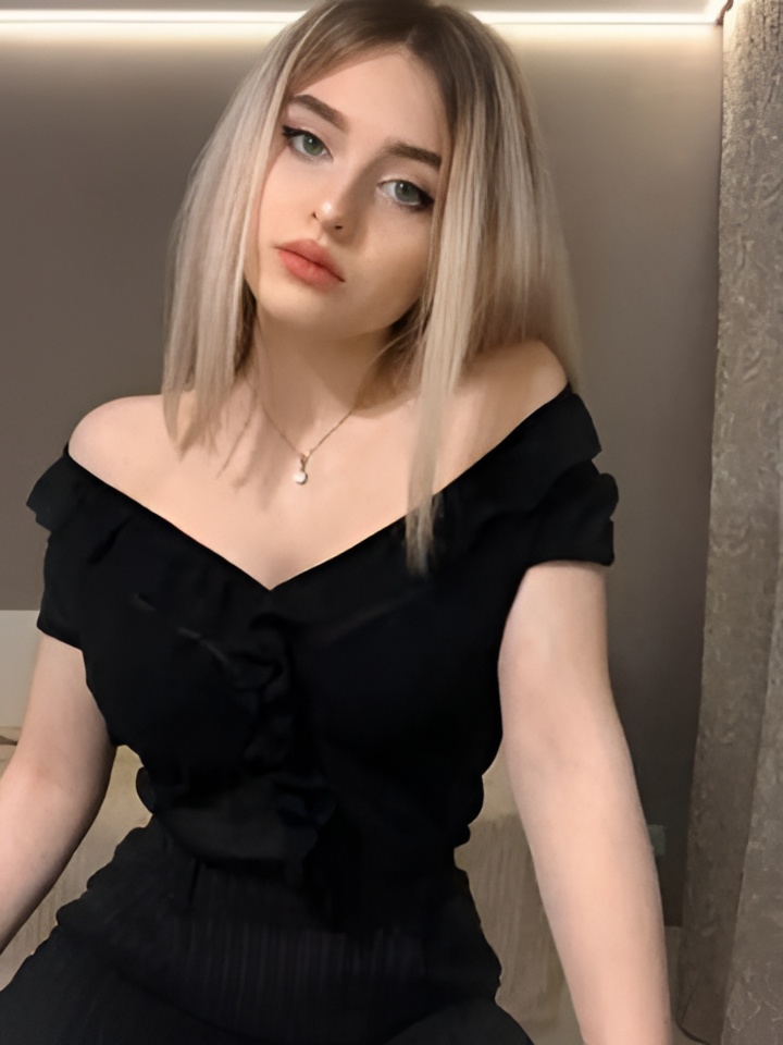 Кира привлекательная девушка из Балашихи цена от 2500 руб