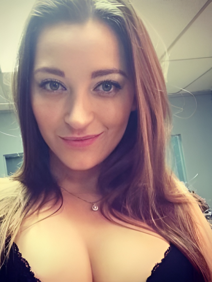 Индивидуалка Викторина, доступна для личного знакомства от 4000 руб