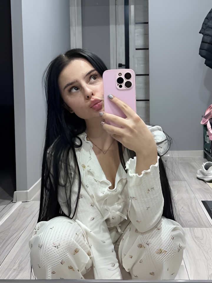 Индивидуалка Ленусик, доступна для личного знакомства от 2000 руб