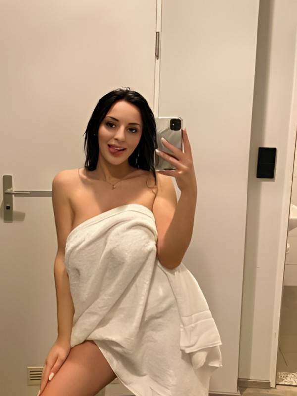 Олечка из Балашихи